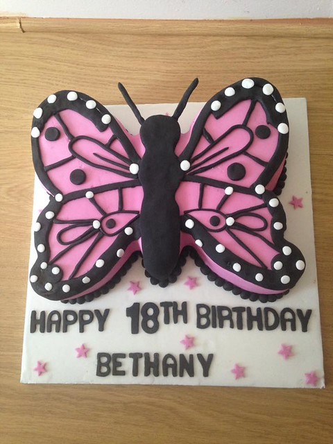 Butterfly Cake by Lucy Devereux of Lucy lu's cake creations