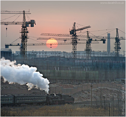 china railroad sunset train railway steam cranes constuction sy davidhill baiyin