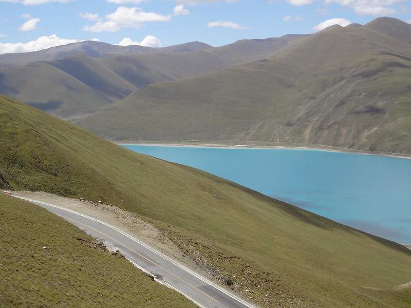 Lago Yamdrok 4441m Tibete