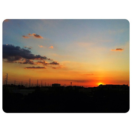 sunset sky thailand bangkok mobi thailandsky uploaded:by=flickstagram instagram:photo=3715925863083722