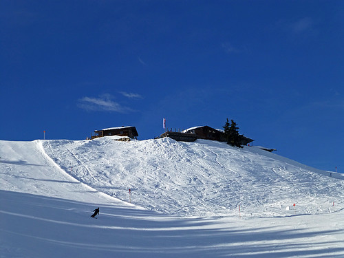 winter snow geotagged day skiing geo:lat=4747727778 geo:lon=1225384443