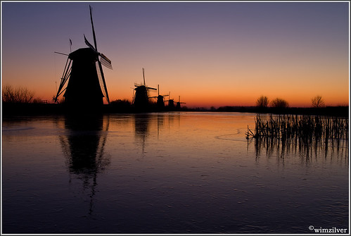 winter cold holland ice netherlands windmill nederland natuur 7d kinderdijk alblasserwaard ijs koud canon1740f4l alblasserdam zonsopkomst wimzilver natura2000gebied