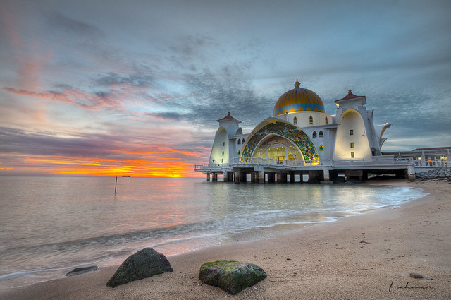 Cloudy Sunset at Selat Mosque