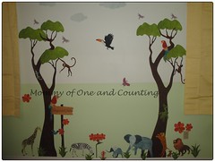Decorating the kids' room *My Wonderful Walls Review and Giveaway*