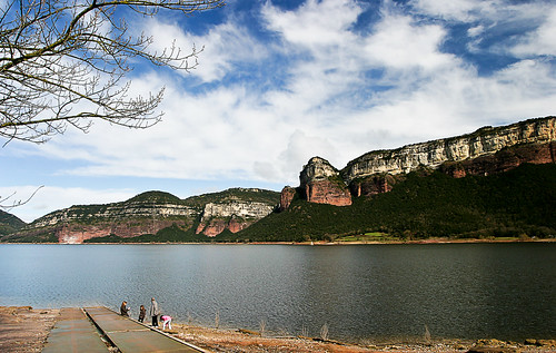 españa color horizontal landscape spain paisaje canon10d catalunya semanasanta 1740mmf4 pantanodesau
