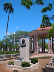Busto del general Antonio Maceo, en San Juan de los Remedios, Cuba. 2007