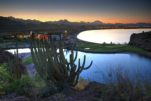bajacalifornia bcs baja mexico mexique desert loreto dusk sunset resort golf cactus