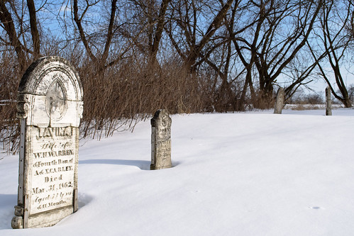 winter snow ontario canada strange cemetery grave king headstone gravestone disused methodist gta pioneer township wesleyan yorkregion greatertorontoarea cans2s