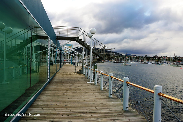 pier one restaurant harbour view
