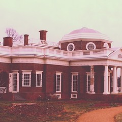 Who was the architect of the Monticello?