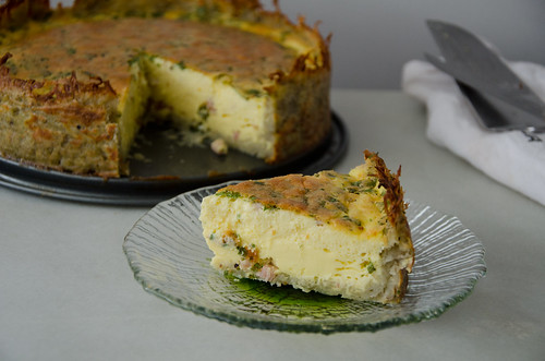 gruyere and pancetta quiche with hash-brown crust