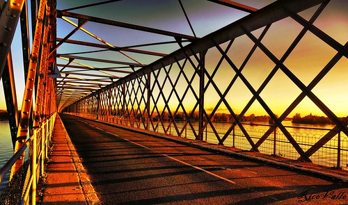 sunset bridges pont crépuscule fleuve bzh laloire pontmétalique