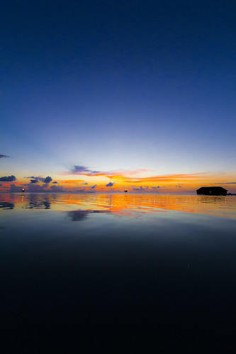 blue sunset pool eos infinity thani maldives dhivehi dusit 60d dtmd dusitthanimv