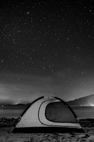longexposure camping winter blackandwhite beach beautiful night dark stars landscape outdoors island outdoor korea southkorea starry gyeongsangnamdo geojesi d5100