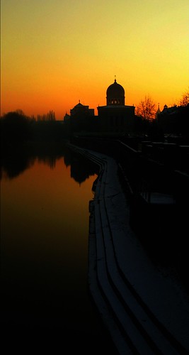 winter light sunset west colour river europe cathedral romania oradea