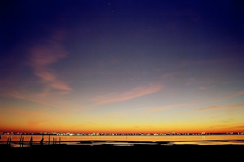sunset film gulfofmexico night florida cloudy kodak sarasota filmgrain nikonn75 ektar wildflorida
