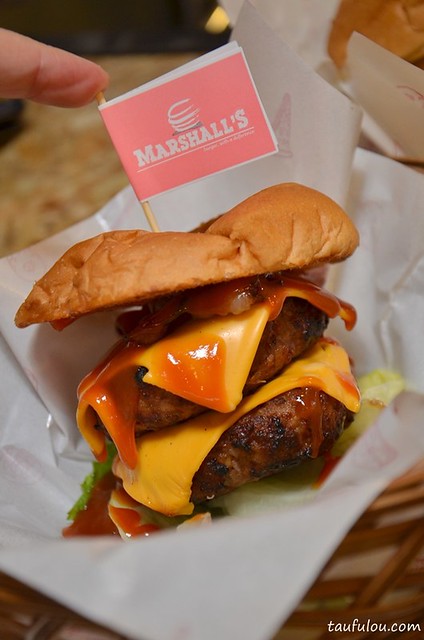 Marshall's Burger (10)