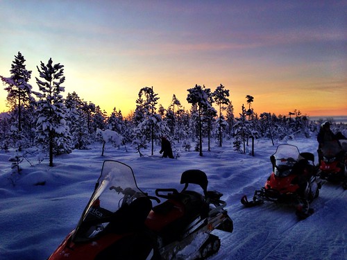 sunrise finland landscape dawn snowmobile uploaded:by=flickrmobile flickriosapp:filter=nofilter