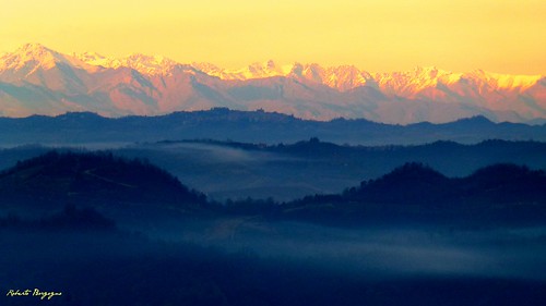 italy panorama fog landscape tramonto piemonte nebbia inverno cuneo alpi paesaggio colline gennaio monti lamorra langhe alpimarittime