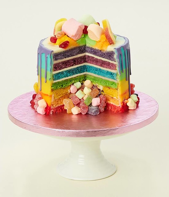 Cake by Karolina Kurek Adamczyk of Lola's Cupcakes