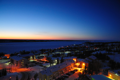 blue houses winter light snow canada cold ice sunrise dawn town nikon nwt yellowknife 24120vr canadiannorth d700