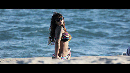 barcelona street beach girl model streetphotography bikini platja poblenou bogatell beachphotography seracat