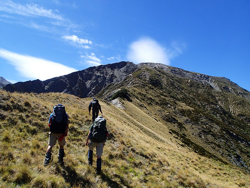 newzealand trekking hiking backpacking backcountry otago mackenziecountry tramping nols ohau maitland lakehawea ahuriri dingleburn outdoorleadership outdooreduation