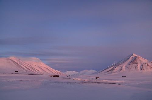 sunset mountains landscape svalbard arctic spitsbergen longyearbyen nikkor1685dx nikond7000