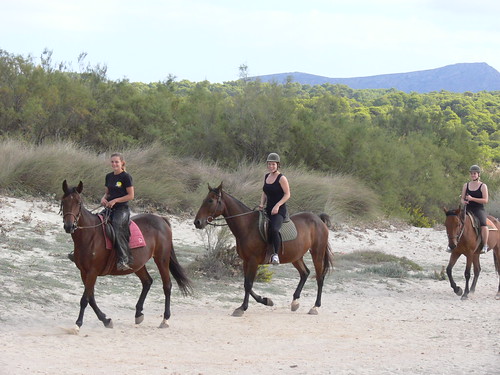 excursion montar a caballo en la playa