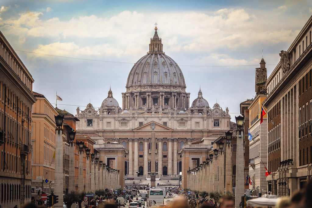 Il Papa alla CEI: famiglia, lavoro e immigrazione le priorità per la Chiesa in Italia