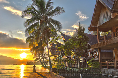 sun indonesia rise toba danau sumantra mascottage