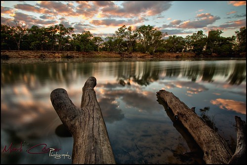 reflection water clouds sunrise canon river log long exposure bend floating australia nsw 5d outback 2711 hay plains 1740mm hdr murrumbidgee bushy logged ef1740l ef1740mmf40lusm hayplains haynsw 5dmarkiii markcooperphotography