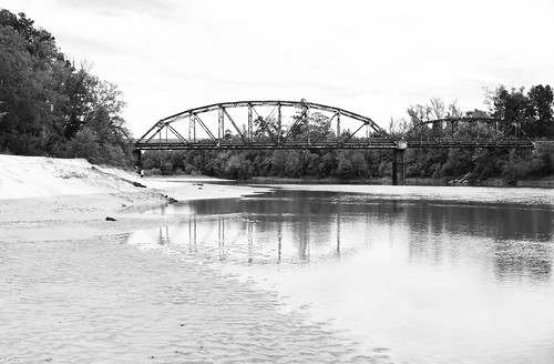 county bridge blackandwhite bw white black monochrome parish ferry river blackwhite louisiana texas crossing steel through vernon sabine newton burrs truss pontist