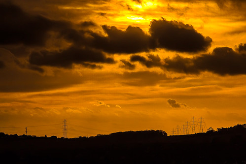 sunset england cloudy unitedkingdom ominous places hampshire pylons firey waterlooville clanfield canoneos60d efs18200mmf3556is