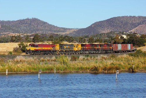 train gm australia tasmania 2009 dq freighttrain emd goodstrain diesellocomotive tasrail gouldslagoon dqclass canoneos550d trainsintasmania stevebromley