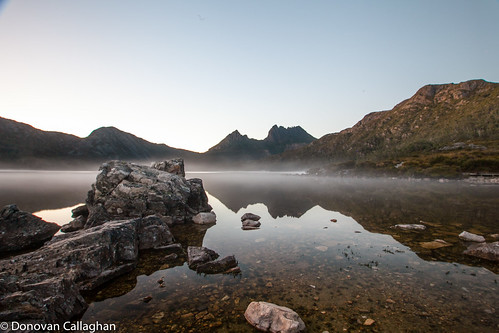 mountain reflection sunrise tasmania cradle landscapearoundtheworld