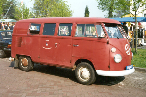 JH-64-17 Volkswagen Transporter kombi 1967