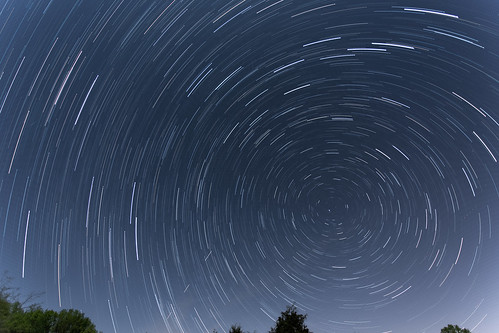 night shower timelapse tennessee nightsky meteor shelbyville northstar meteorshower lyrid