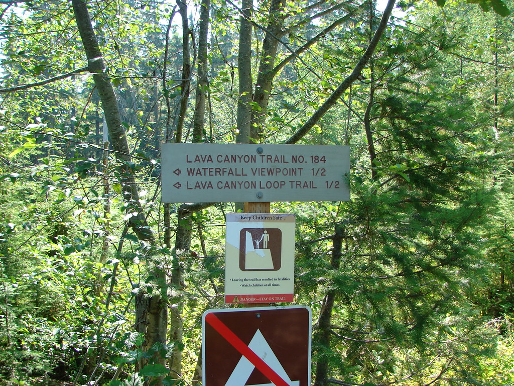 Lava Canyon Trail sign