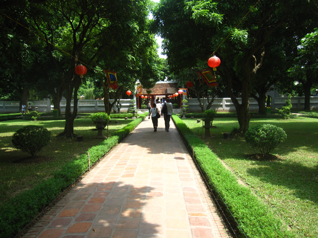 Entering the Temple of Literature