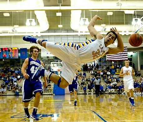 Remembering the 2012 Greyhound Basketball Team - Carmel Monthly ...