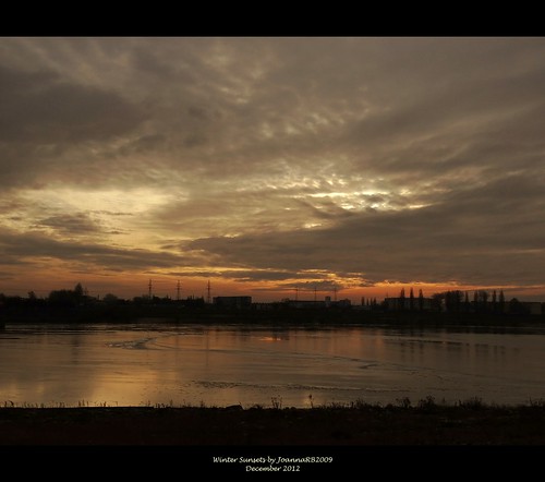 winter sunset sky nature water clouds reflections river landscape colours poland polska wisła vistula waterscape włocławek rememberthatmomentlevel1 rememberthatmomentlevel2