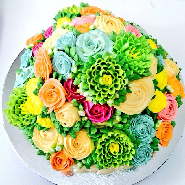 Floral Cake by Michelle Robin