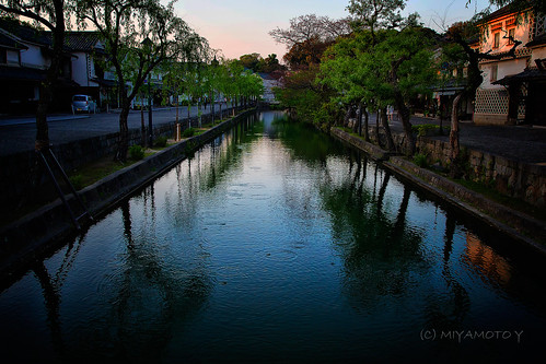 light sunset house reflection japan river tradition kurashiki 2013