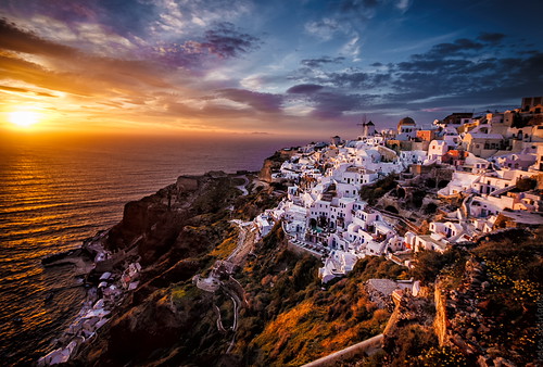 houses sunset sea sky sun white architecture clouds canon landscape island golden coast town published village santorini greece oia cyclades thira canonefs1022mmf3545usm canoneos40d ayearofpictures2013