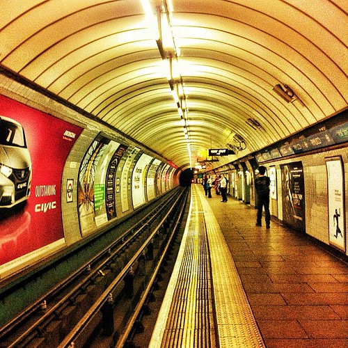 underground #station #tube #metro #metro #london...