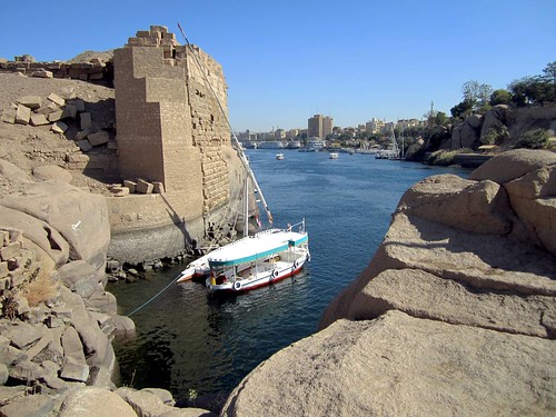 day egypt clear aswan