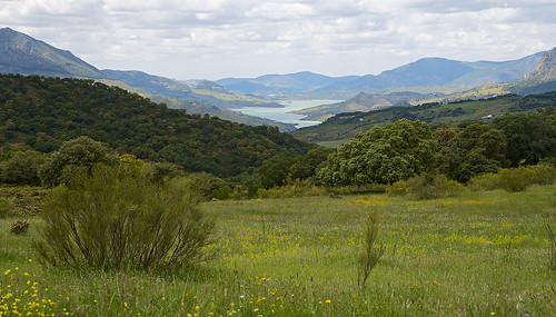 cloud mountain lake spain hill andalucia zahara