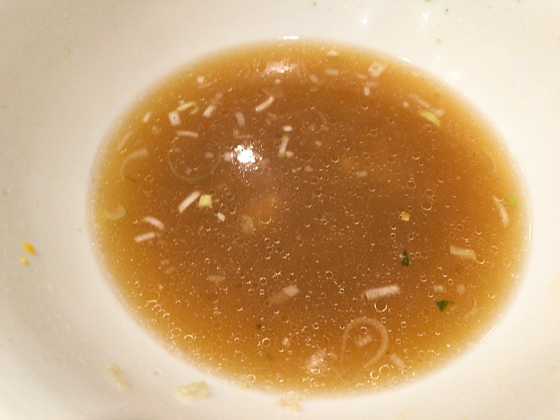 Hulu-luちょこっと煮干しSOBAのスープ