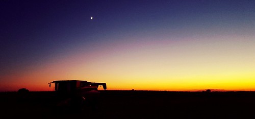 break combine harvest moon moonphase moonlight sunset sky dusk evening silhouette field fall illinois